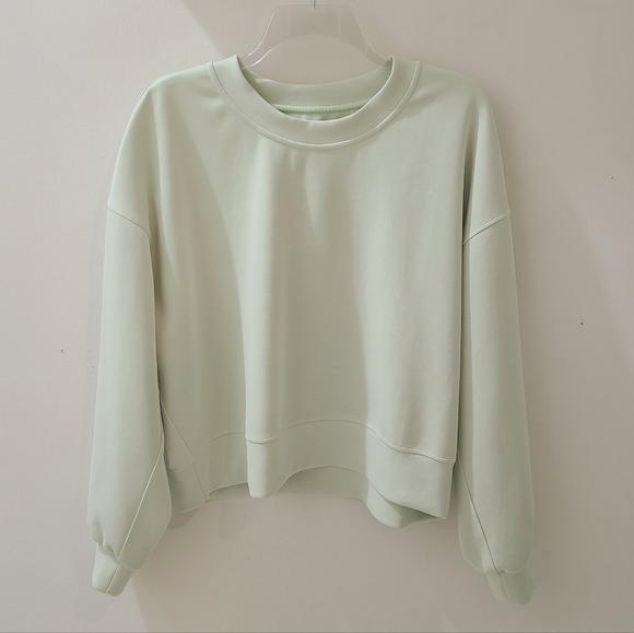 Lululemon Softstreme Perfectly Oversized Cropped Crew Top Kohlrabi Green Sz 6 - Picture 5 of 9